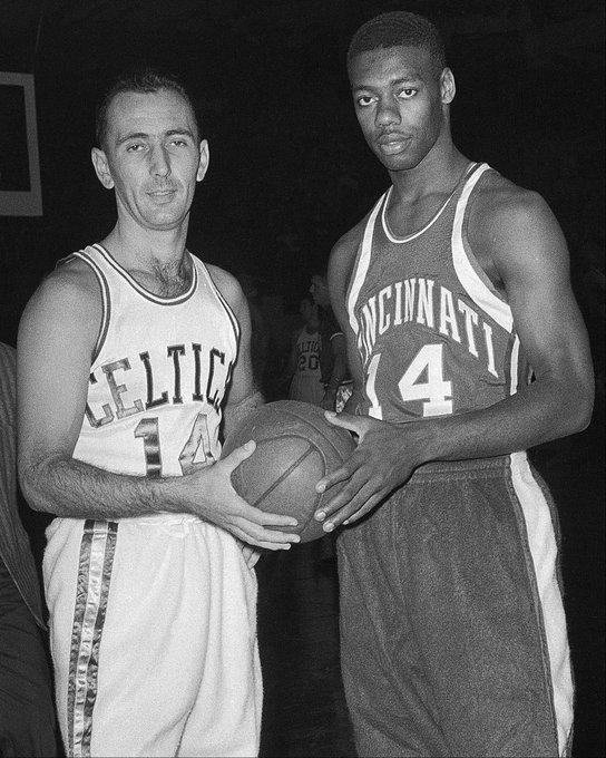 试图填补詹 试图填补詹