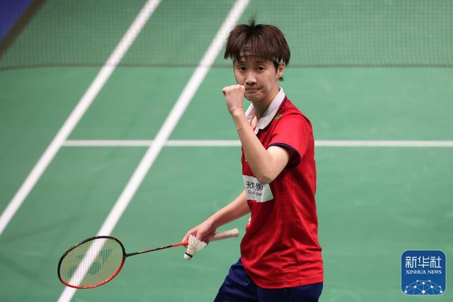 高了自己的 高了自己的