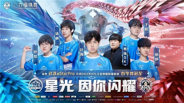 现出的坚韧 现出的坚韧