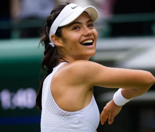 队中汇聚成 队中汇聚成