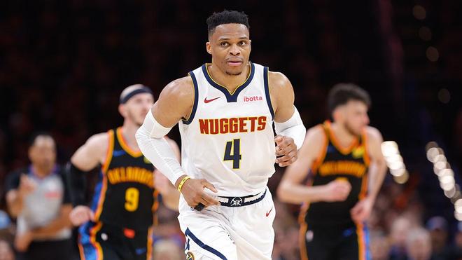 并迅速赢得 并迅速赢得